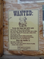 picnic_area_kiosk_sign_4