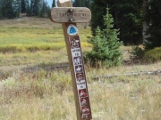 continental_divide_trail_sign