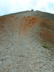 mike_down_red_cone