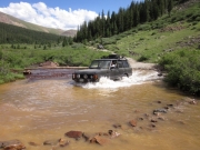 hoa_through_the_creek