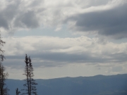 distant_mountains