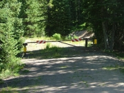 closed_trail_around_riflesight_notch
