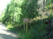 trailhead_sign