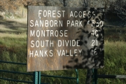 trailhead_sign