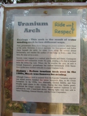 uranium_arch_sign_1