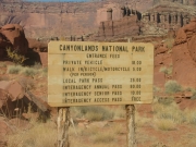 canyonlands_national_park_sign_2