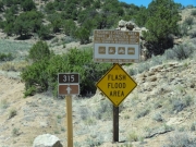 trailhead_signs