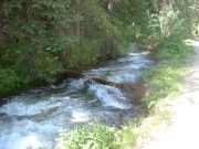 rushing_water