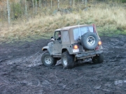 bob_in_the_mud