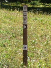 trailhead_sign