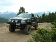 derek_and_snowy_mountains