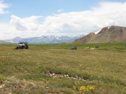 jeeps_in_scenery