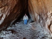 roger_in_the_tunnel