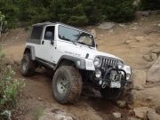 roger_around_the_biggest_rocks