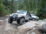 mike_r_on_the_first_obstacle