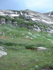 waterfall_to_the_lake