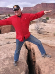 bob_over_a_crack