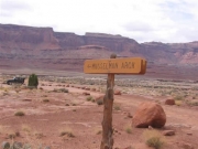 musselman_arch_sign