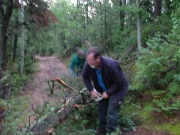 gary_winching